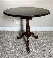 Georgian Court Cherry Tilt Top Table