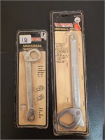 Universal wrenches in packages (2)