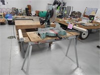 Hitachi C10FCO miter saw on a Stablemate stand wit