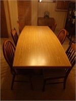 Large Oak Dining Table & Miscellaneous Chairs