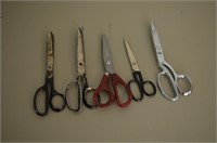 Lot of 5 Scissors