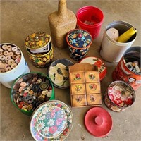 Lot of Vintage Tins, Buttons, & Thread