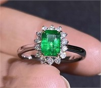 1ct Natural Emerald 18Kt Gold Ring