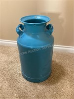 Milk Can, 23" tall, Solid Bottom
