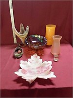 Carnival bowl; glass leaf; 2- vases; small paper