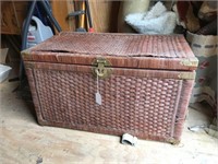 Wicker Hinged Chest with Wood Birdhouses