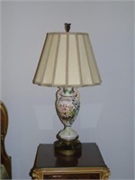 Nice Capidomonte Lamp w/ Shade