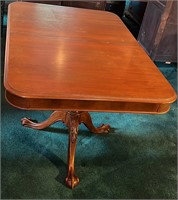Vintage Lion Foot Table with 5 Chairs