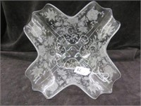 FOOTED ETCHED CAMBRIDGE BOWL 5"T X 12"W