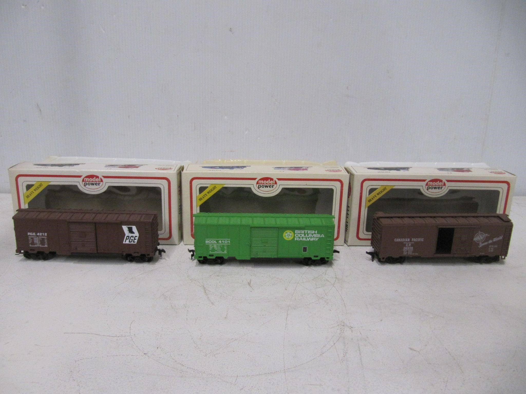 MODEL POWER HO SCALE TRAIN ROLLING STOCK