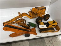 Pressed steel toys - for parts - tonka etc