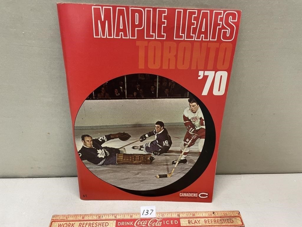 TORONTO MAPLE LEAFS - HARDCOVER BOOK - 1970