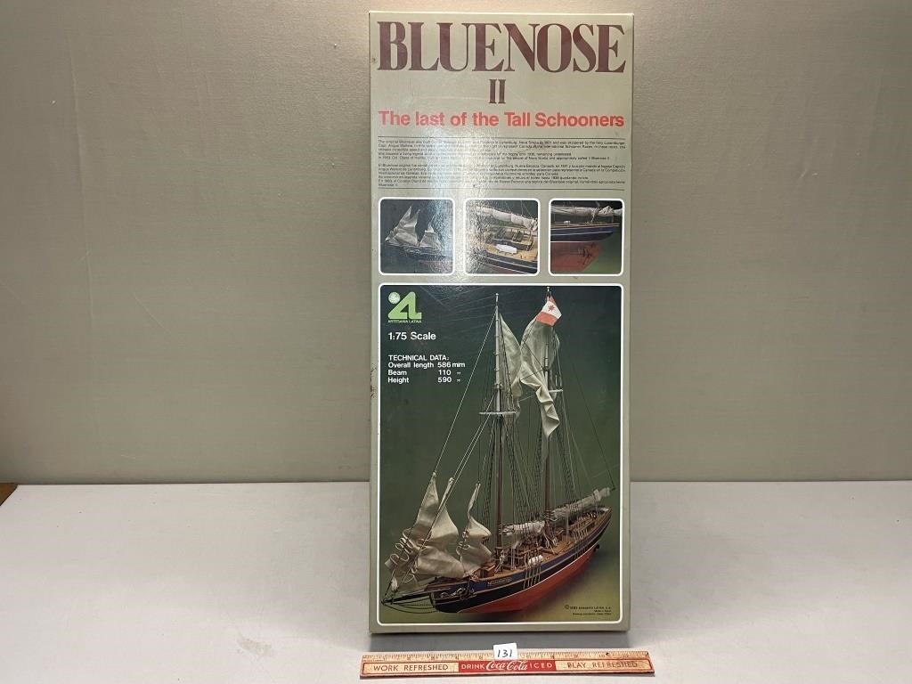 VINTAGE BLUENOSE II - 1:75 SCALE - KIT