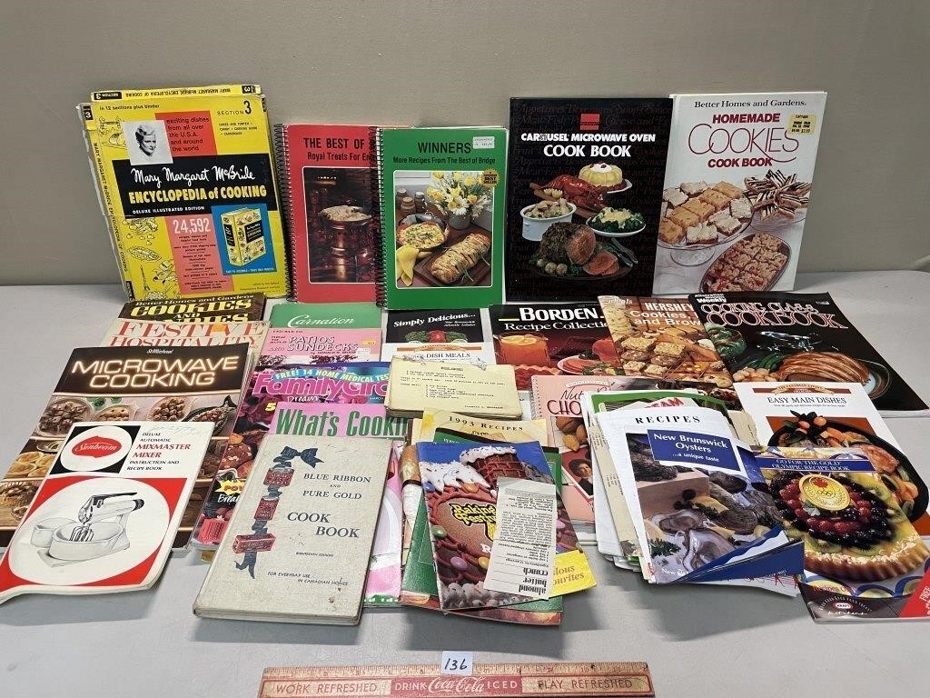 VINTAGE LOT OF COOK BOOKS