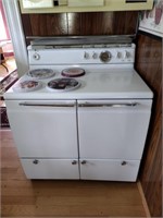 DOUBLE OVEN ELECTRIC RANGE