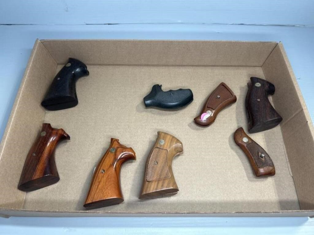 (8) HANDGUN GRIPS