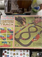 Torture track set motorific