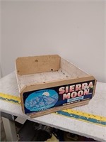 Sierra Moon table grape crate