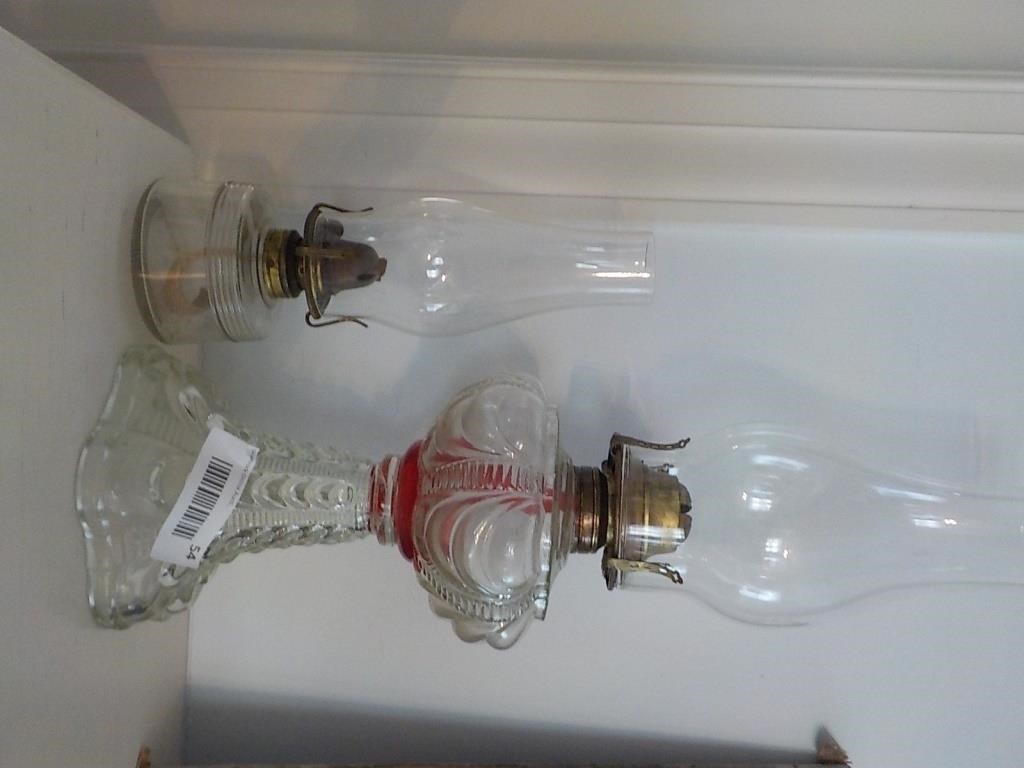 2 Oil lamps