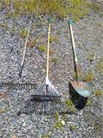 Hand tools shovel leaf rake & rock rake all good