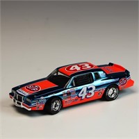 First in Limited Production Richard Pettyâ€™s 43 S