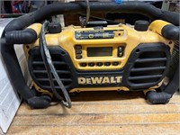 DEWALT RADIO