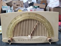 Vintage Westinghouse AM/FM Radio - Untested - 8"