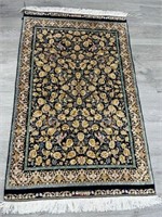 Unlimited Luxury Rug Auction 17