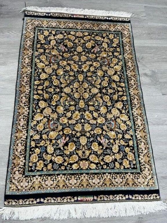 Unlimited Luxury Rug Auction 16