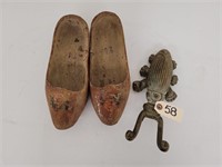Beetle Boot Jack / Wooden Shoes