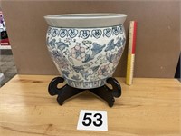 11" TALL 12" ROUND ASIAN STYLE PLANTER W/STAND