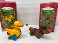 2001 Hallmark Ornaments - Waddles and Waggles