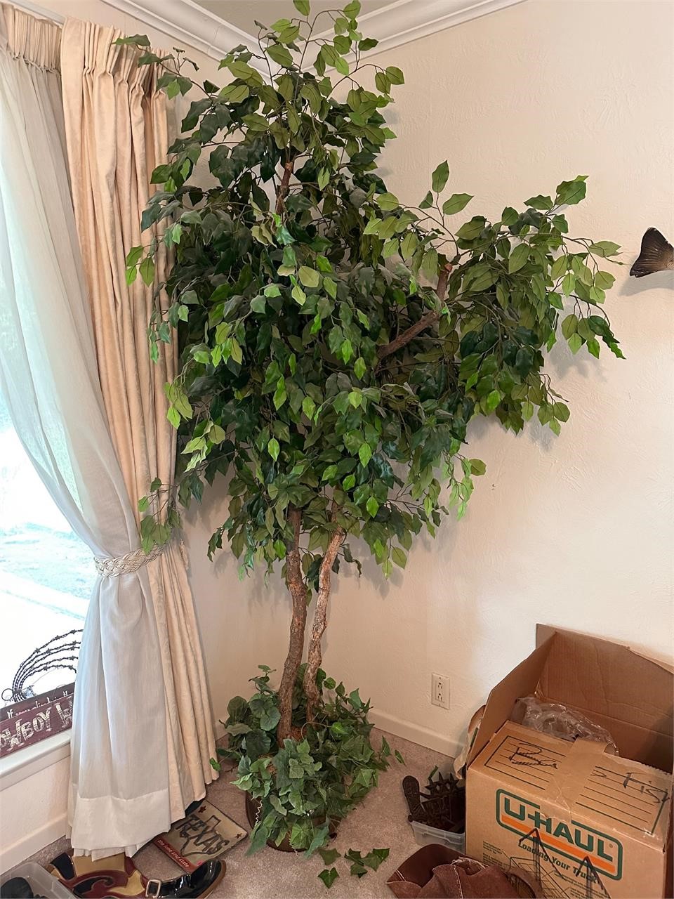 Large tree decor in brass container