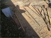 Lawn tool lot.