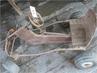 ANTIQUE PEDAL CAR (CANT SEE HAS BEEP