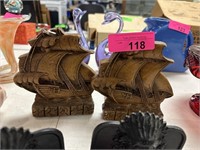 2PC VTG SHIPS THEMED BOOKENDS