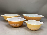 Pyrex Butterfly Gold Mixing Bowls