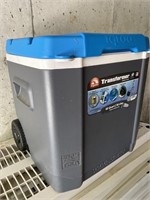 Igloo 60 Quart Cooler Transformer on Wheels