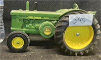 1/16 SCALE JOHN DEERE MODEL R DIE CAST TRACTOR