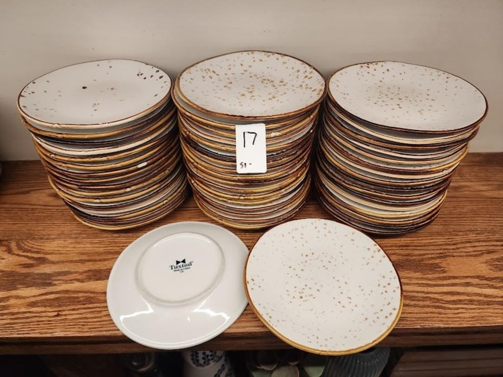 LOT 51 TUXTON 7-1/4" PLATES