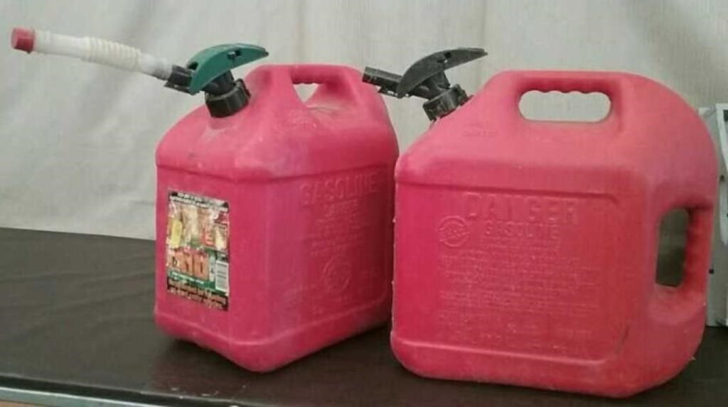 Box-2 5 Gallon Gas Cans