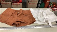 womens shorts size 16W one NWT