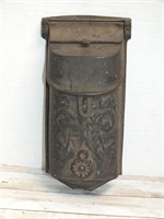 CAST IRON LETTERBOX