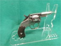H&R Young America Double Action, 7 shot revolver.