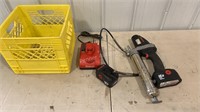 Snap-On 18v Grease Gun w/ 2 Batteries & Charger