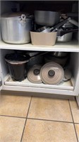 Pot and pans both shelves