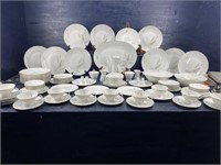 89 PIECES OF ROSENTHAL WHEAT CHINA SET