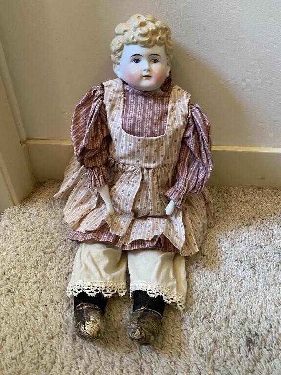 VINTAGE CHINA HEAD 20" JOINTED DOLL