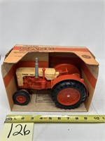 ERTL Case 600 Tractor 1/16 Scale #289