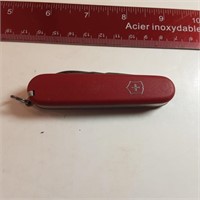 Swiss Army knife with tweezers and toothpic